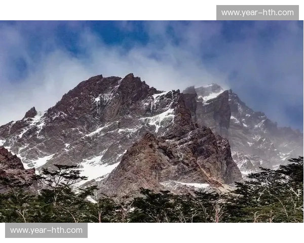 安第斯山的风暴：阿根廷与智利，一场跨越巅峰与眼泪的南美史诗