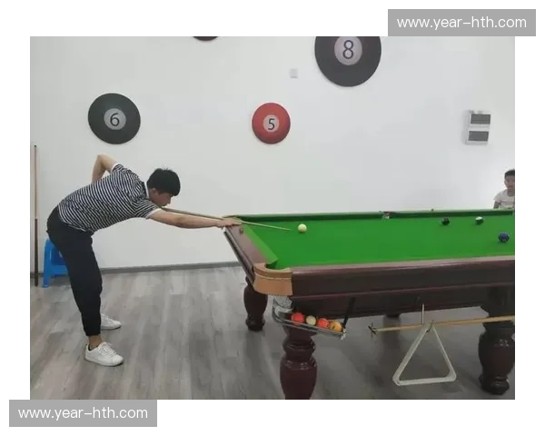 绿茵记忆：2017鲁能与建业的激情碰撞，一场关于坚韧与希望的史诗